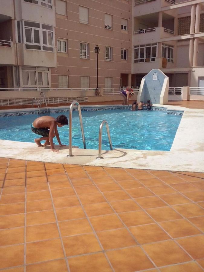 Apartamento Con Piscina Y Terraza A 50 Metros De La Playa Roquetas de Mar Exterior photo